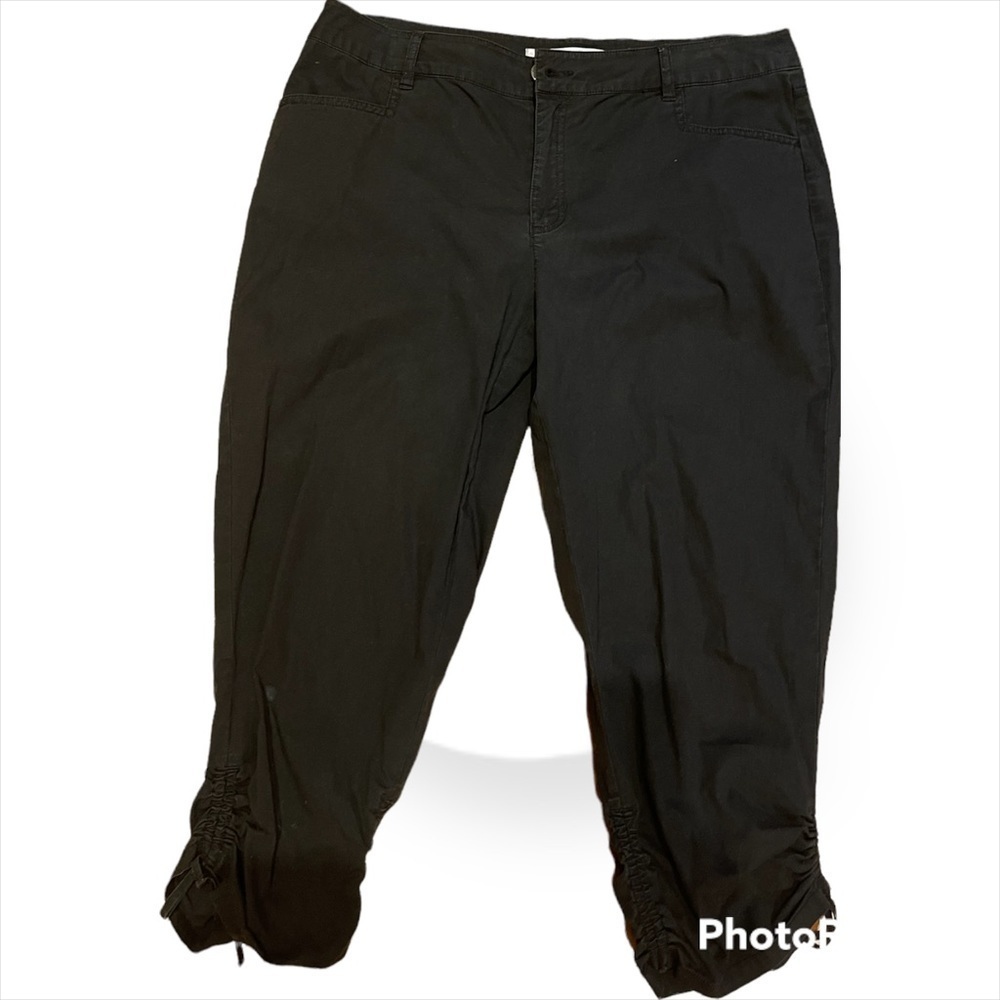 3/15$ Contemporain by Simmons crop pants
